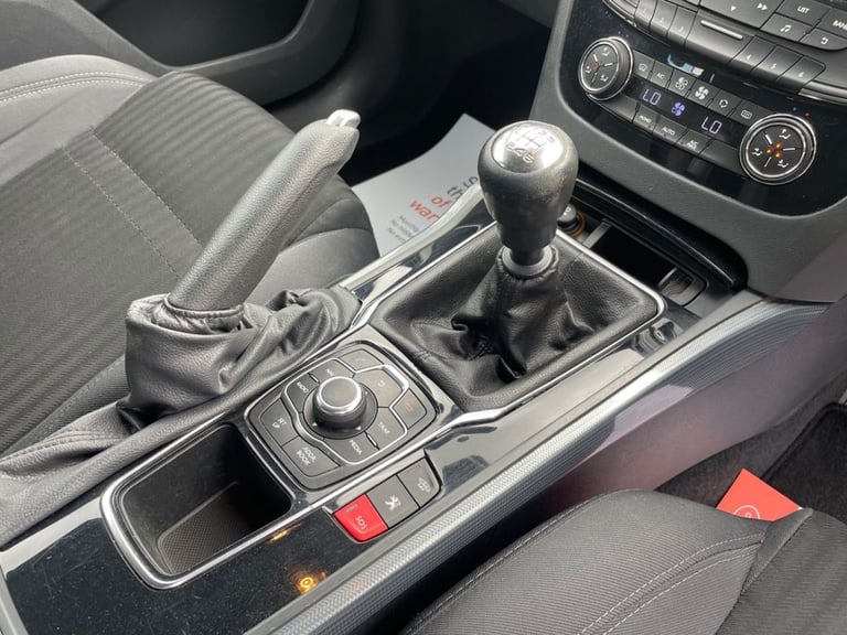 2013 Peugeot 508 SW 2.0 HDi SR Estate 5dr Diesel Manual Euro 5 (140 ps) Estate Diesel Manual