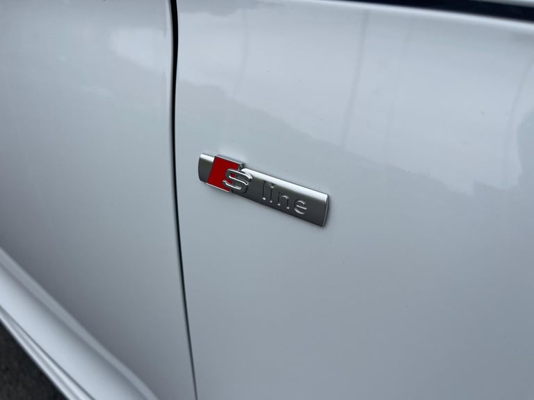 2014 Audi A1 1.6 TDI S line Style Edition Sportback Euro 5 (s/s) 5dr HATCHBACK Diesel Manual