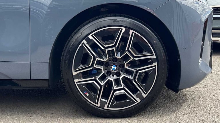 2025 BMW iX 400kW xDrive60 M Sport 112kWh 5dr Auto ESTATE ELECTRIC Automatic