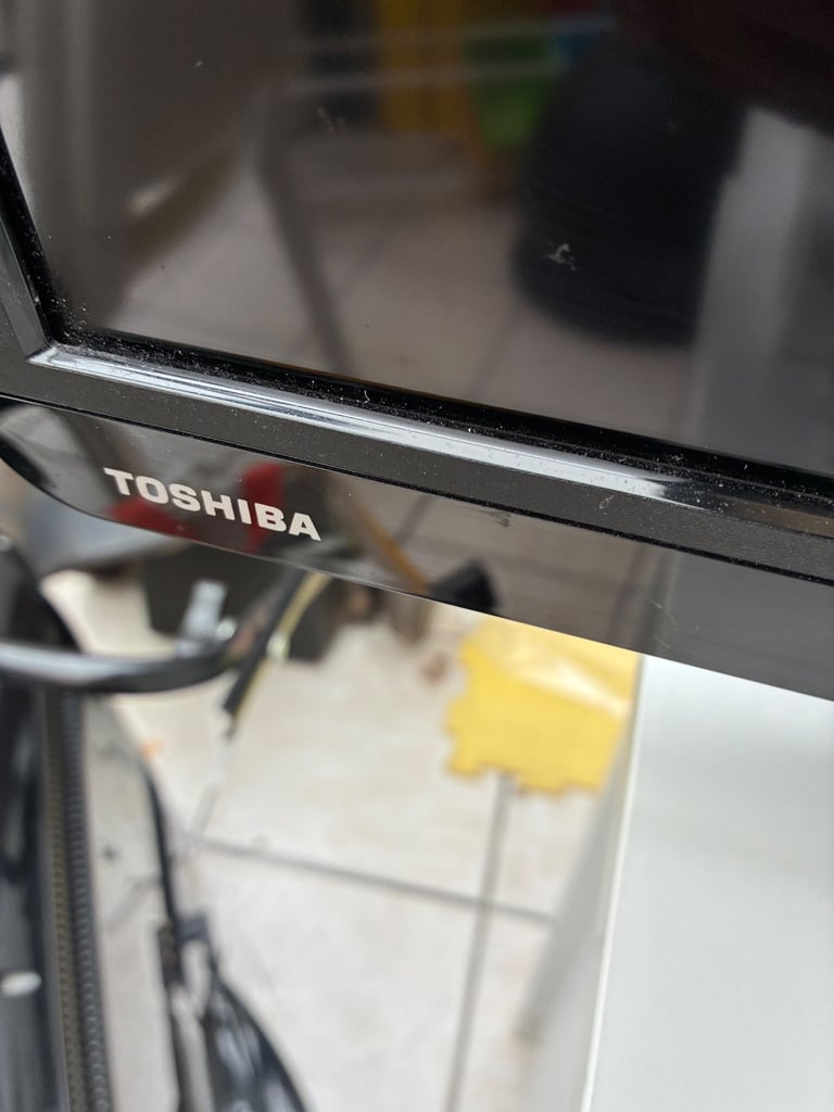48 inch Toshiba tv