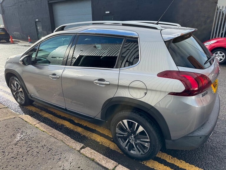 Peugeot 2008 1.2 PureTech Allure SUV 5dr Petrol Manual Euro 6 (82 ps)