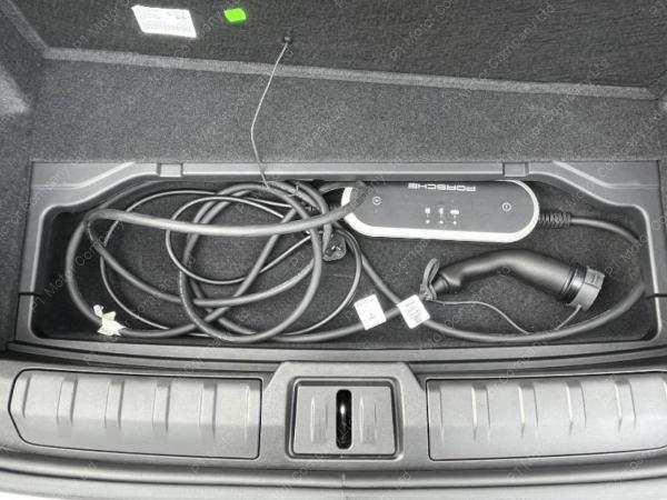 2023 Porsche Taycan Performance Plus 93.4kWh Saloon 4dr Electric Auto RWD (11kW Charger) (476 p S...