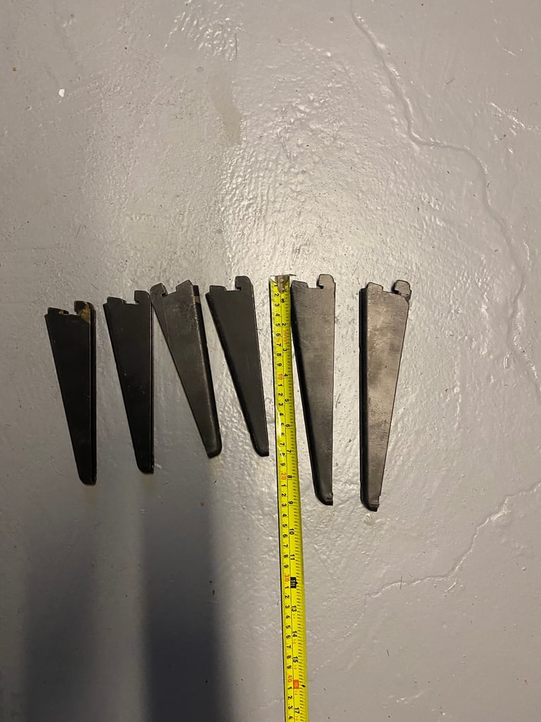 image for Spur type shelf brackets 