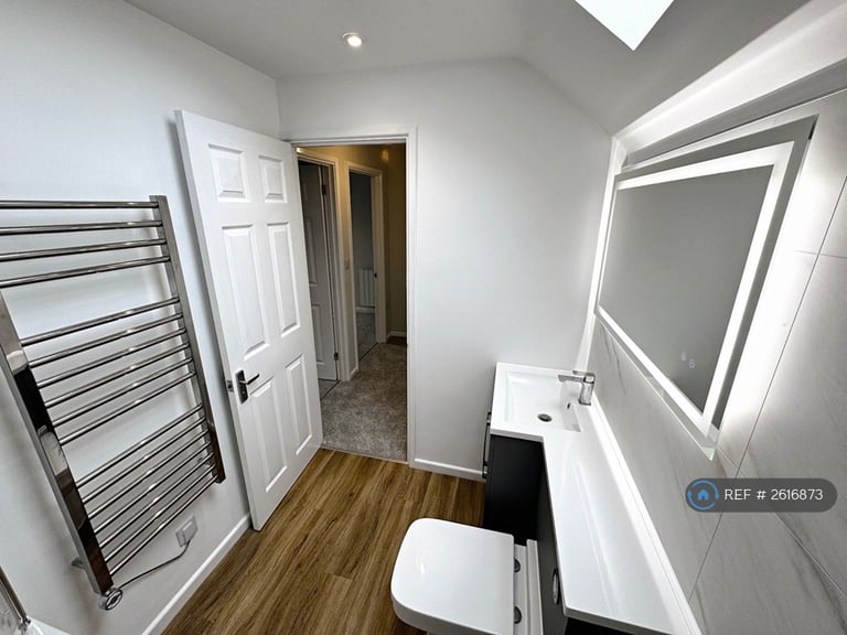 2 bedroom house in Howard Street, Oxford, OX4 (2 bed) (#2616873)