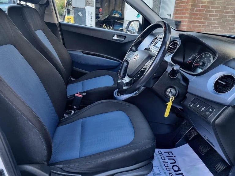 2015 Hyundai i10 1.0 Premium 5dr HATCHBACK PETROL Manual