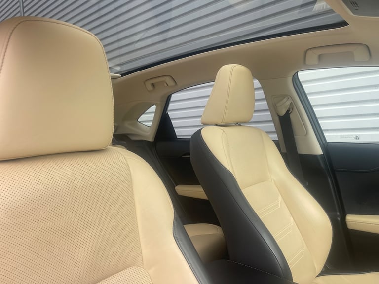 2017 Lexus NX 2.5 300h Premier SUV 5dr Petrol Hybrid E-CVT 4WD Euro 6 (s/s)