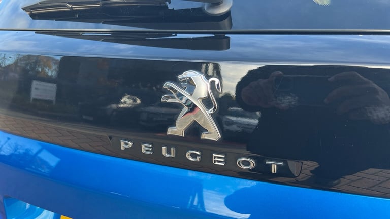 2021 Peugeot 3008 1.6 13.2kWh Allure Premium SUV 5dr Petrol Plug-in Hybrid e-EAT Euro 6 (s/s) SUV...