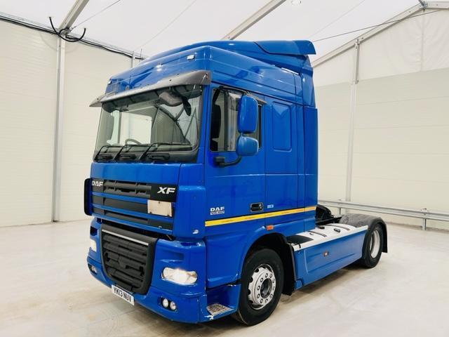 image for DAF XF105 460 4x2 Tractor Unit