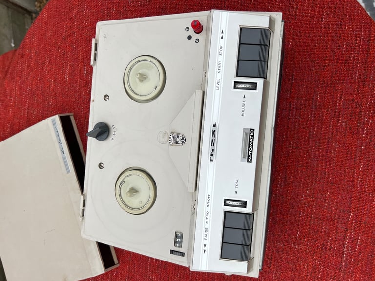 Grundig TK23 Deluxe Vintage Valve Reel to Reel Tape Recorder - Fully Working