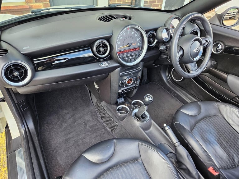 2014 MINI Roadster 1.6 Cooper Euro 6 (s/s) 2dr CONVERTIBLE Petrol Manual