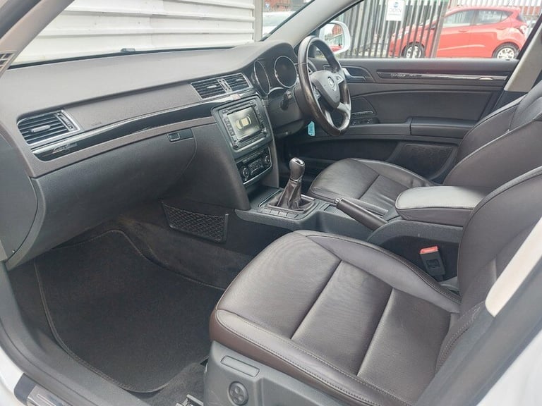 Skoda Superb LAURIN AND KLEMENT TDI CR