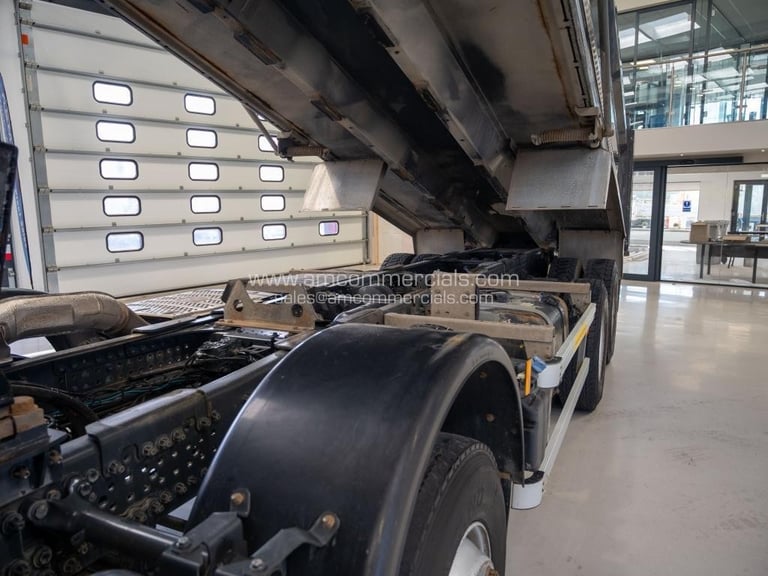 2021 (21) MERCEDES-BENZ AROCS 3240 8X4 TIPPER 32T