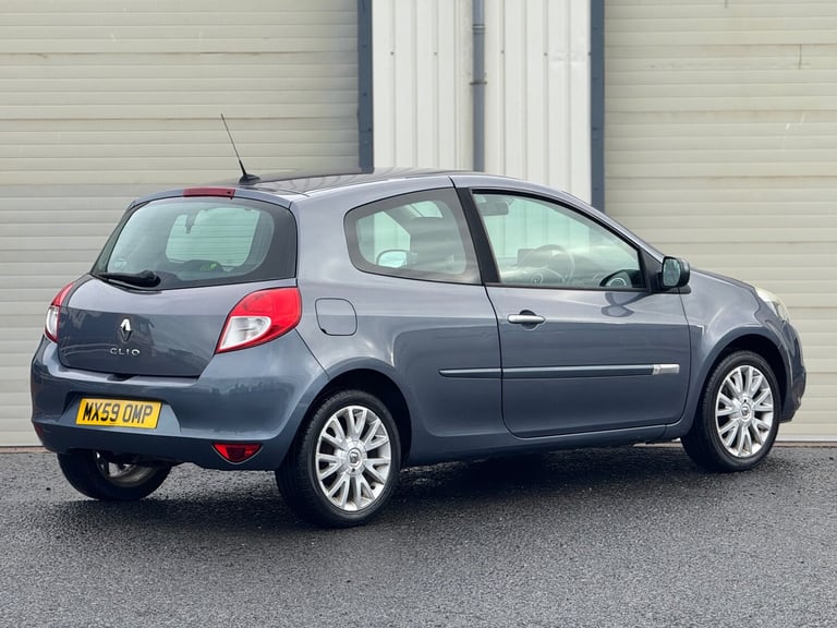 2009 Renault Clio TomTom Edition 1.2 Petrol - Full Service History - Cheap Car