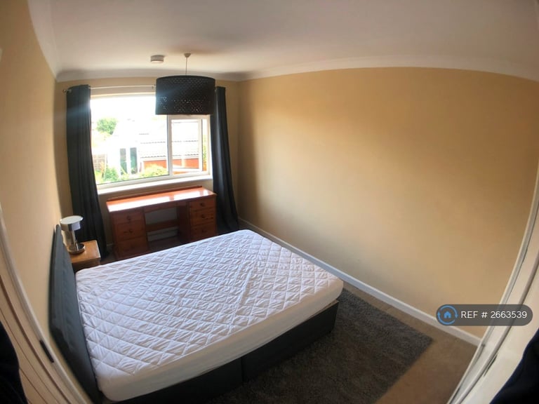 6 bedroom house in Stanshaw Close, Bristol, BS16 (6 bed) (#2663539)