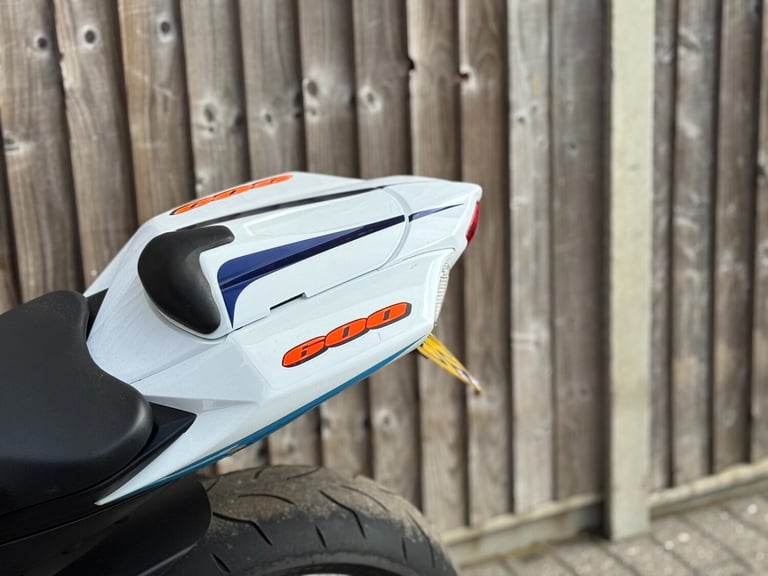 SUZUKI GSXR 600 K9 2011 (60) 25TH ANNIVERSARY EDITION + NUMBER 12/25 MADE TOTAL