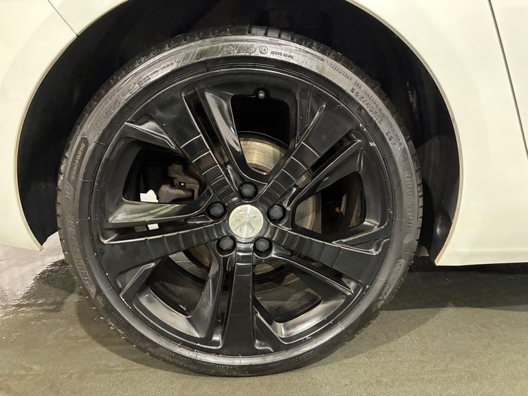 2017 Peugeot 308 1.6 BlueHDi 120 GT Line 5dr EAT6 ESTATE DIESEL Automatic