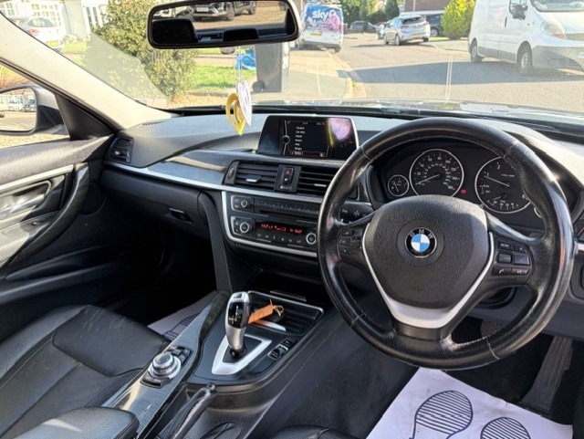 2013 BMW 3 Series 320d Luxury 4dr Step Auto SALOON Diesel Automatic