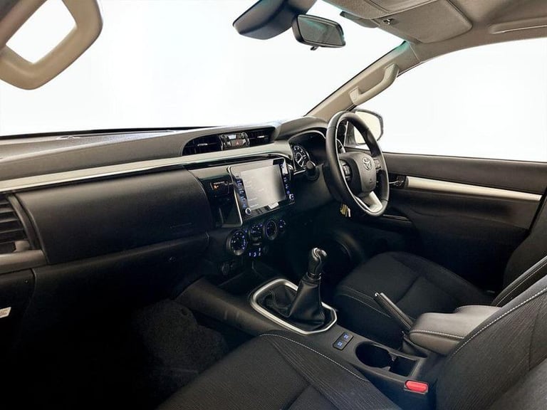 2021 Toyota Hilux Icon D/Cab Pick Up 2.4 D-4D PICK UP DIESEL Manual