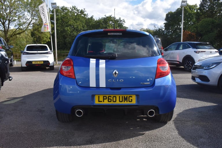 2011 Renault Clio 2.0 Gordini Euro 5 3dr HATCHBACK Petrol Manual