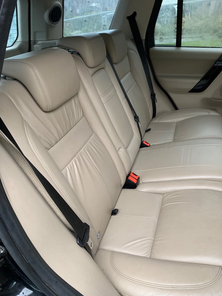 Land Rover, FREELANDER, Estate automatic, 2013, Other, 2179 (cc), 5 doors