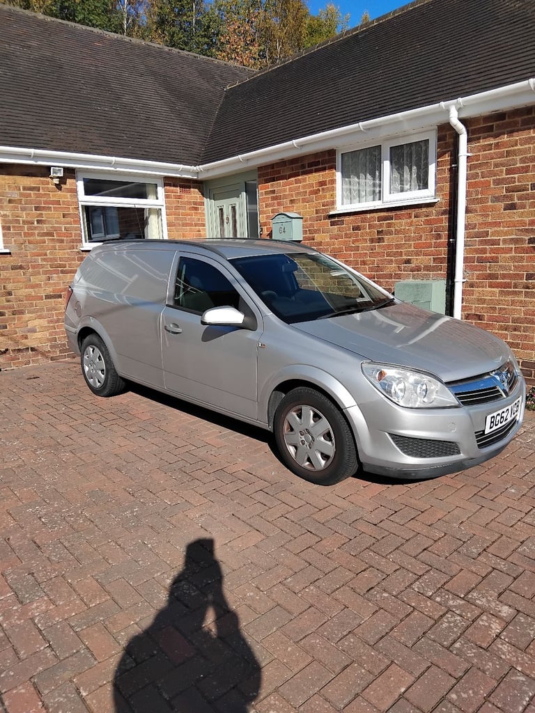 image for Vauxhall, ASTRAVAN, Car Derived Van, 2012, Manual, 1686 (cc)