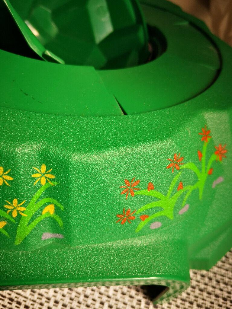 Large green plastic Hill and Tunnel for wooden train track BRIO