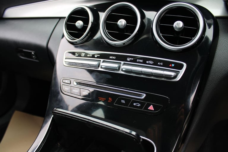 2015 Mercedes-Benz C Class 2.1 C250 BlueTEC Sport G-Tronic+ Euro 6 (s/s) 4dr SALOON Diesel Automatic