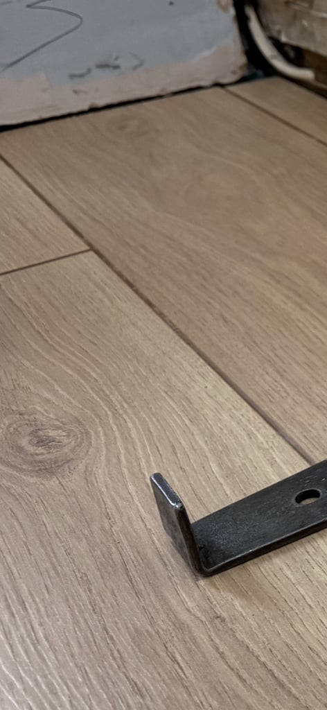 Laminate flooring 9mm boards . 6 packs total 