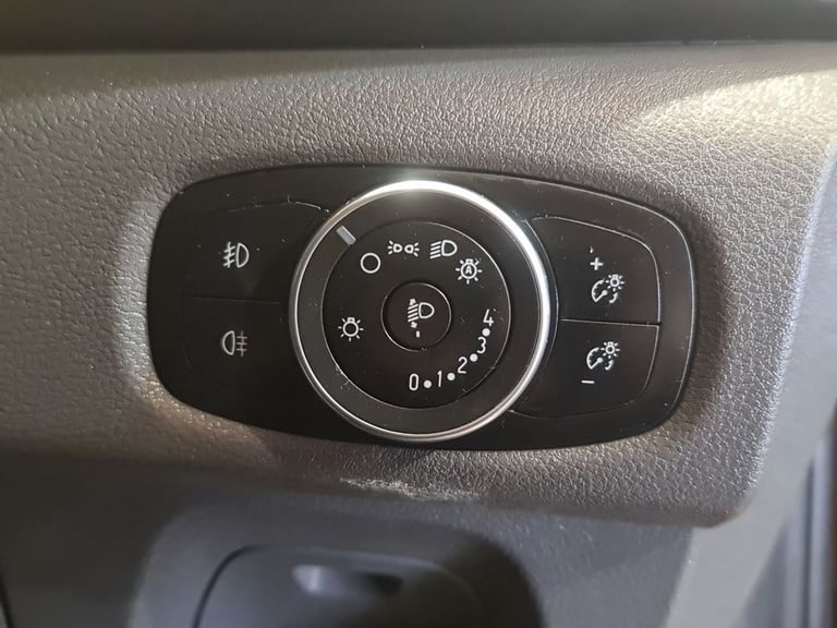 ORANGE FORD TRANSIT CUSTOM 2.0 280 ECOBLUE LIMITED PANEL VAN 5DR L1 H1 EURO 6 1