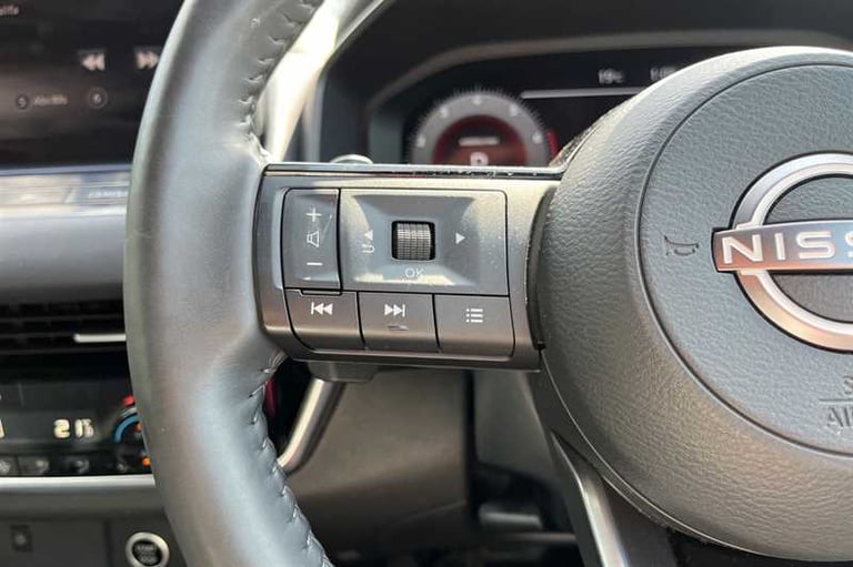 2023 Nissan Qashqai 1.3 DIG-T MH 158 TEKNA+ 5DR Hatchback Petrol Manual