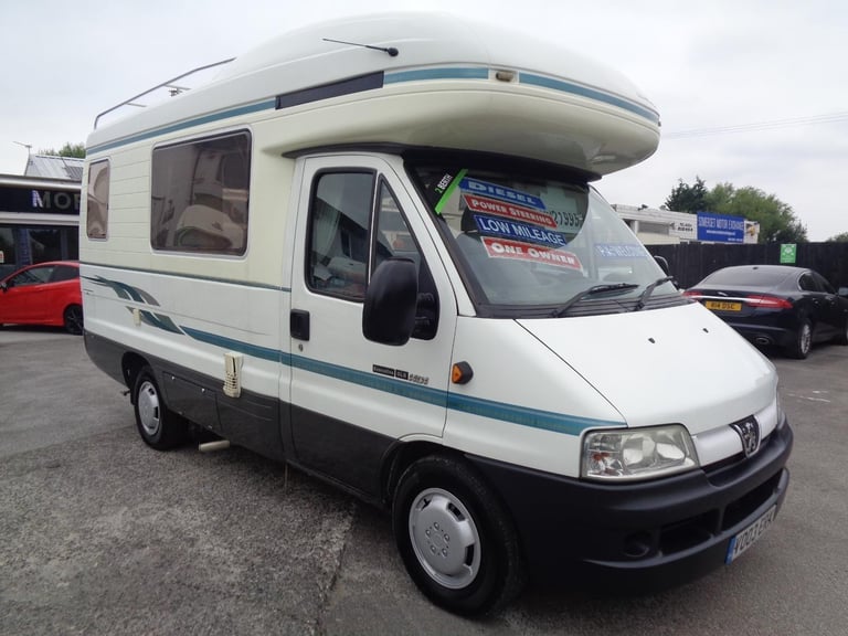 Auto-Sleepers Executive 2 Berth Peugeot Boxer DIESEL MANUAL 2003/03