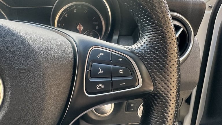 2018 Mercedes-Benz GLA 1.6 GLA180 Urban Edition SUV 5dr Petrol Manual Euro 6 (s/s) (122 ps) ESTAT...