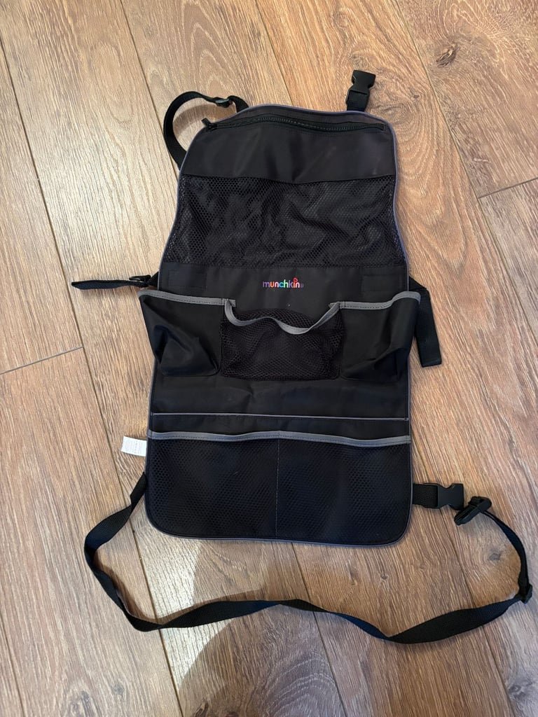 image for Munchkin back seat organiser/car seat protector