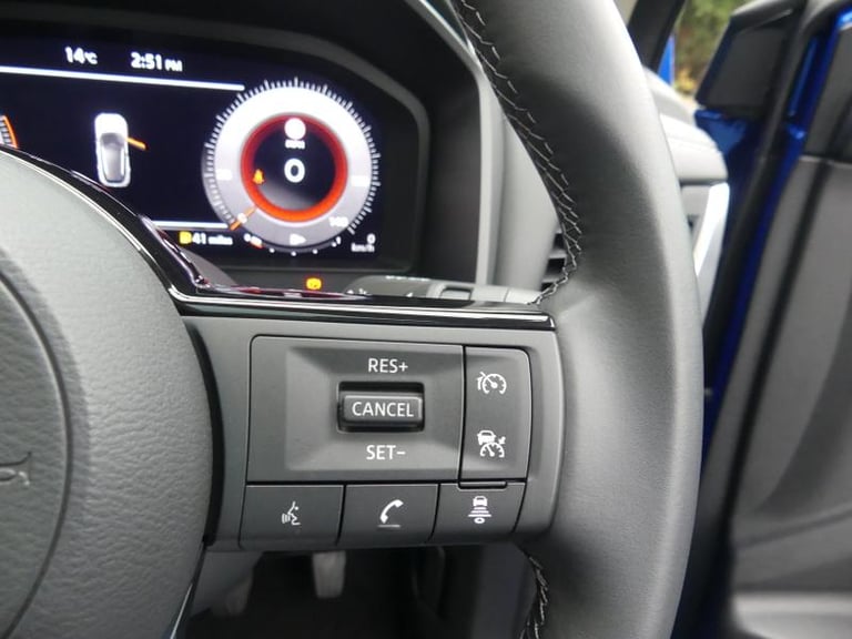 2022 Nissan Qashqai 1.3 DIG-T MHEV N-Connecta SUV 5dr Petrol Hybrid Manual Euro 6 (s/s) (140 ps S...