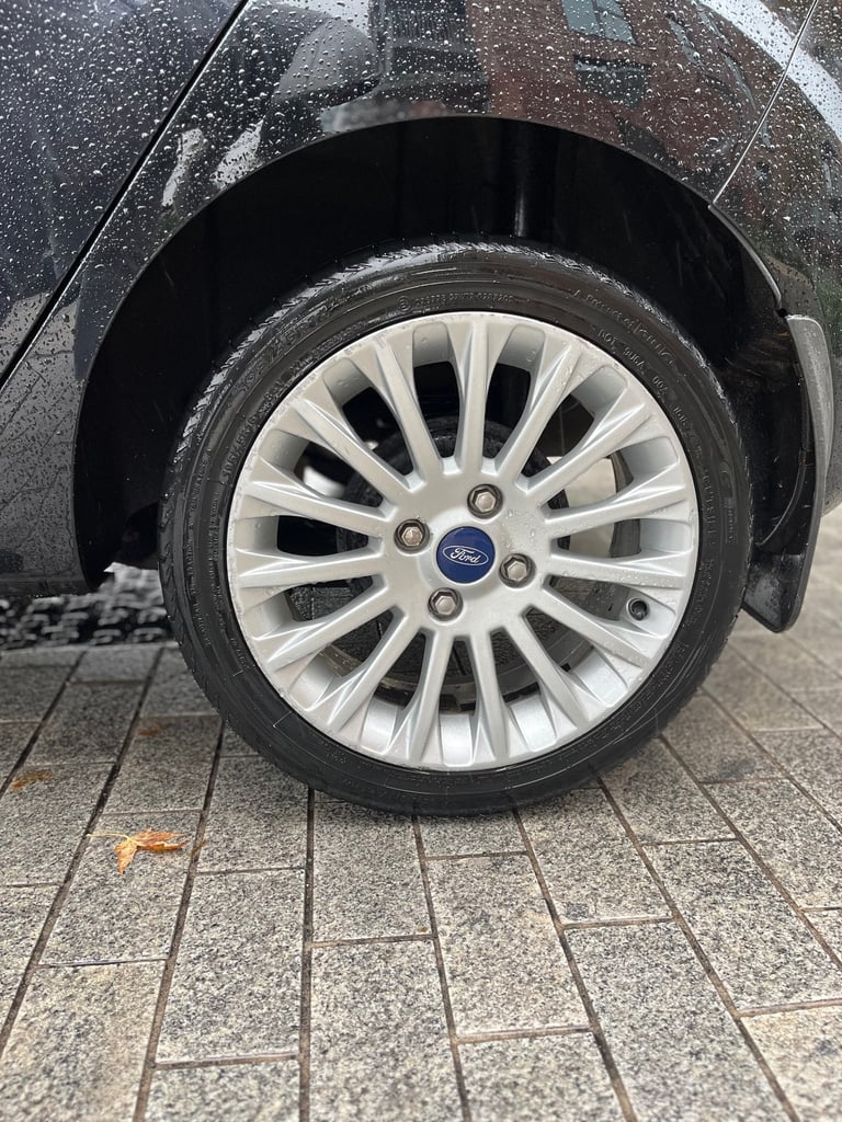 Ford, FIESTA, Hatchback, 2011, Manual, 1596 (cc), 5 doors