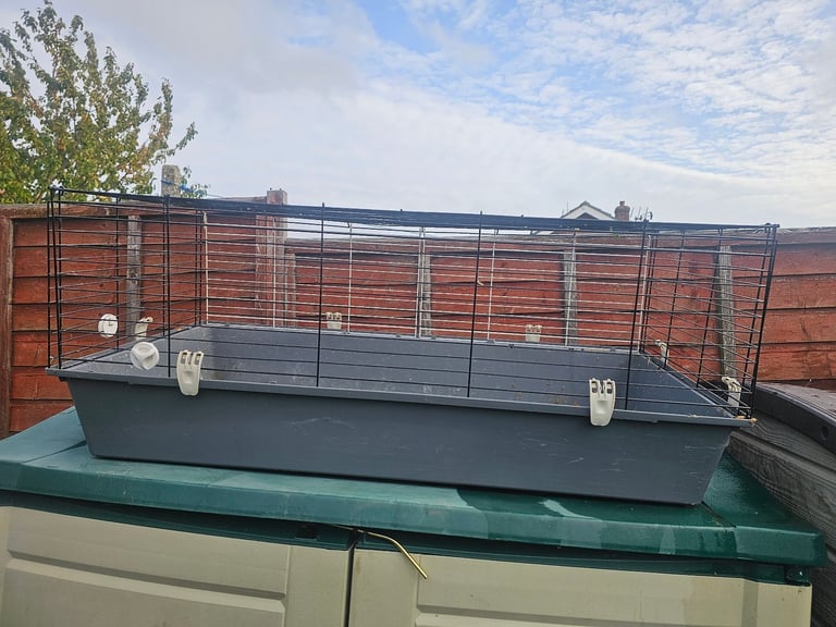 Ferplast 120cm large indoor cage