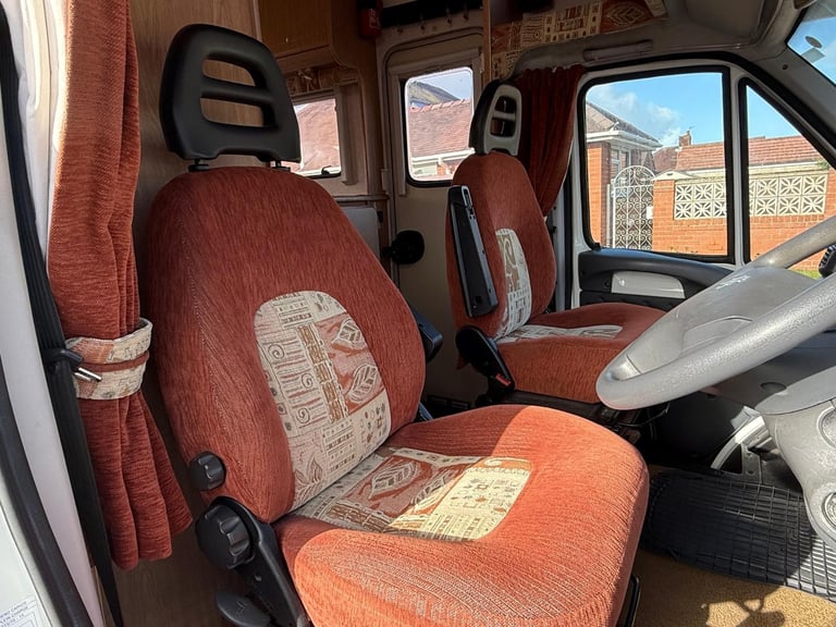 Autocruise Starspirit, End Lounge, Low Mileage, 2 Owners