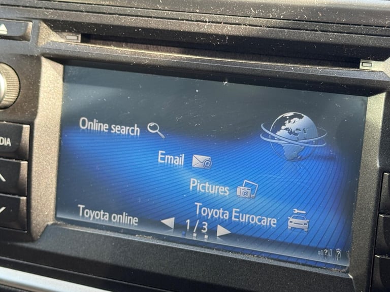 2015 Toyota Auris 1.8 VVT-h Excel Touring Sports CVT Euro 5 (s/s) 5dr ESTATE Petrol/Electric Hybr...