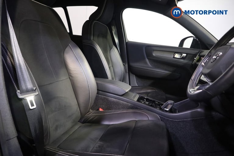 2021 Volvo XC40 1.5 T3 [163] R DESIGN 5dr Geartronic SUV Petrol Automatic