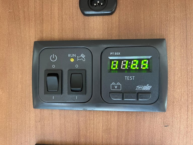 ⭐️ 2013/14 ELDDIS AFFINITY 482 ⭐️ 2 BERTH LUXURY TOURING CARAVAN ⭐️ ⭐️ 