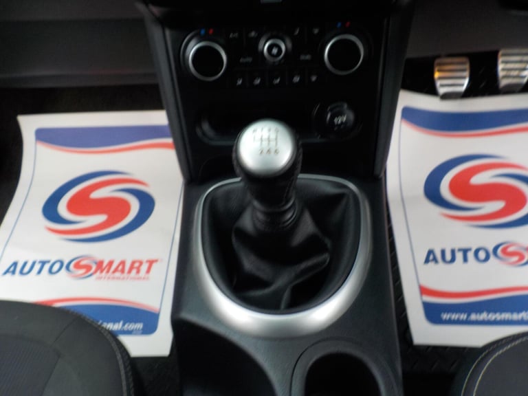 2012 Nissan Qashqai 1.5 dCi n-tec+ 2WD Euro 5 5dr HATCHBACK Diesel Manual
