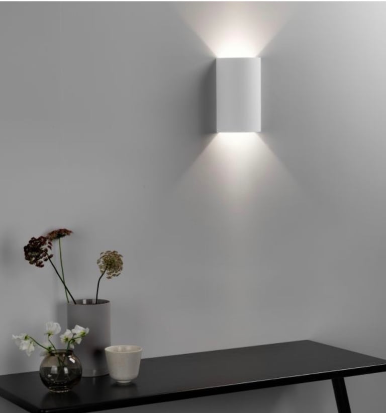 Astro Serifos 220 Plaster Walll light 