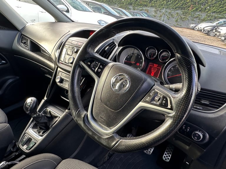 2013 Vauxhall Zafira 1.4T SRi 5dr MPV Petrol Manual