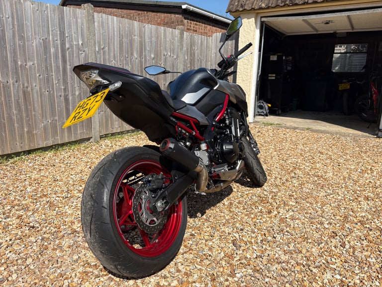 Kawasaki, Z, 2024, 948 (cc)