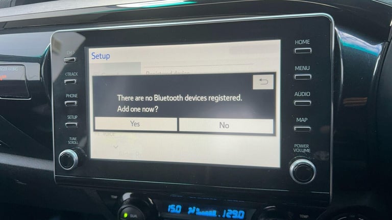 2024 Toyota Hilux 2.8 D-4D Invincible X Pickup Double Cab 4dr Diesel Auto 4WD Euro 6 (s/s) (2 PIC...