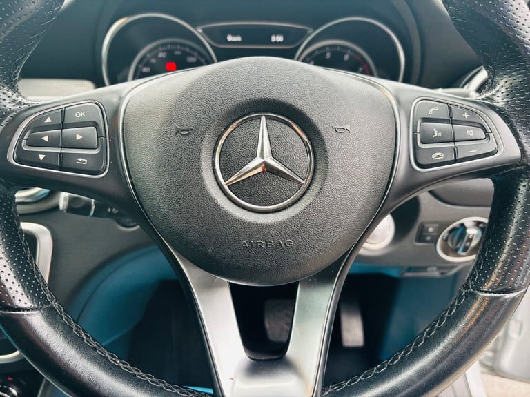 2018 Mercedes-Benz GLA 1.6 GLA200 Sport (Executive) SUV 5dr Petrol 7G-DCT Euro