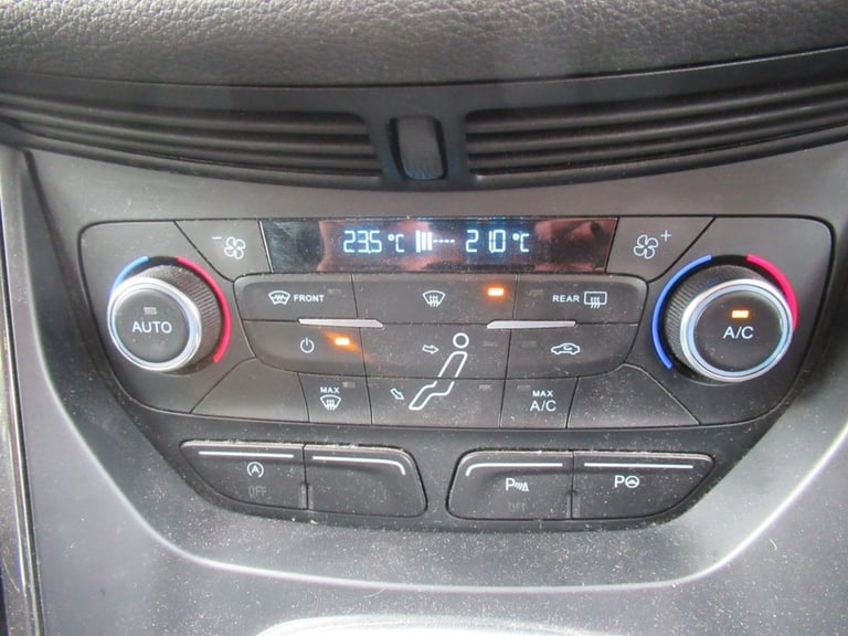 2015 65 FORD GRAND C-MAX 1.5 TDCI TITANIUM MPV 5DR DIESEL MANUAL EURO 6 (S/S) (1