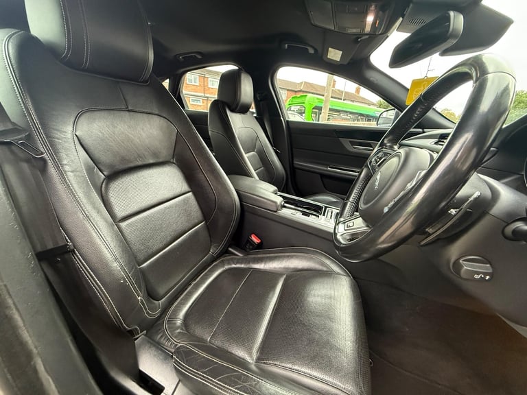2017 Jaguar XF 2.0d R-Sport Auto Euro 6 (s/s) 4dr SALOON Diesel Automatic
