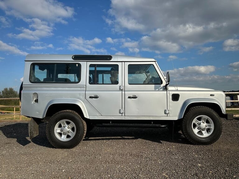 2015 Land Rover Defender County Station Wagon TDCi [2.2] MPV Diesel Manual