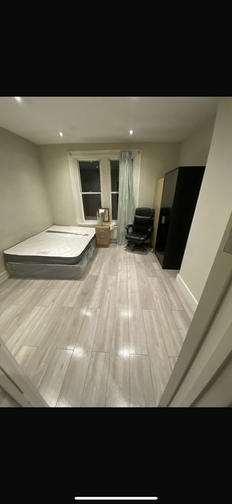 Studio Flat| IG3 8RF | UC /DSS accepted